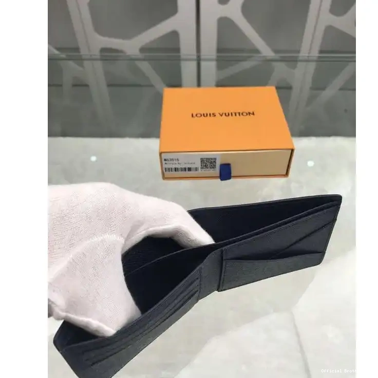 Official Brother Sam 19T1L0119 Bags LV 1025